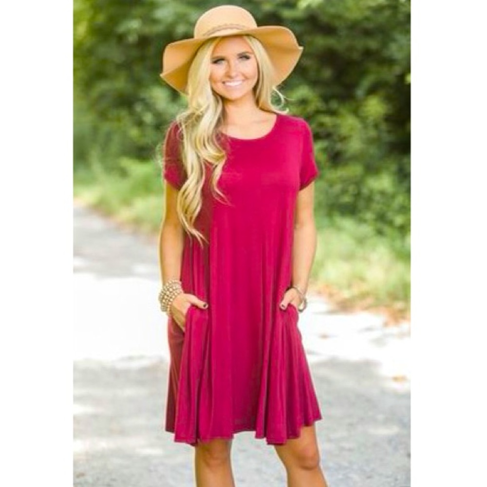 Pink Lily Red Burgundy Short Sleeve Dress Pockets